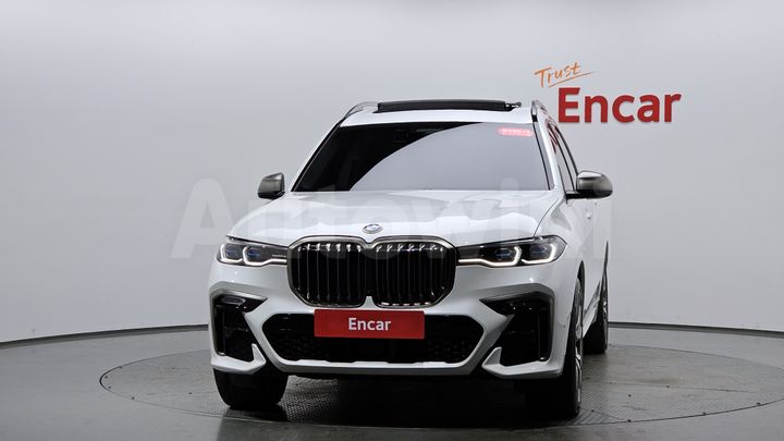 BMW X7 2021 — 2