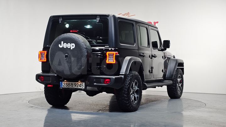 Jeep Wrangler 2022 — 2