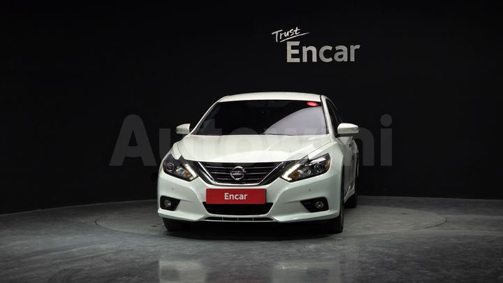 Nissan Altima 2017 — 3