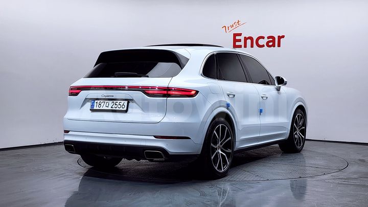 Porsche Cayenne 2021 — 2