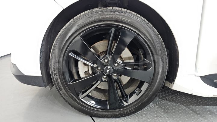 Kia Carnival 2022 — 5