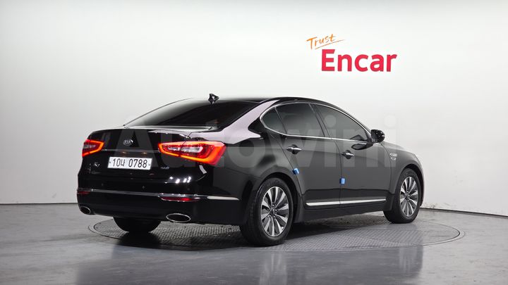 Kia K7 2015 — 2