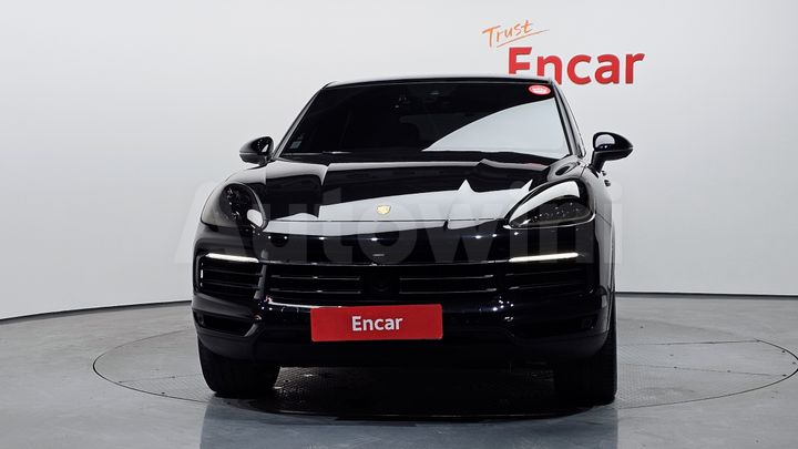 Porsche Cayenne 2022 — 3