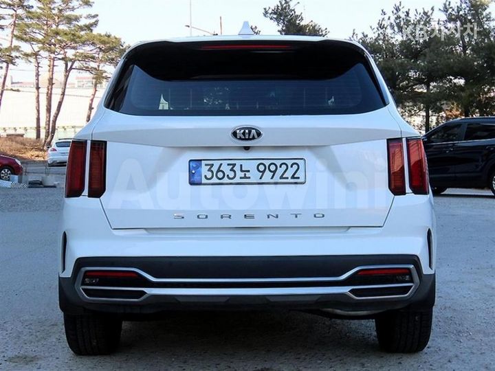 Kia Sorento 2021 — 4