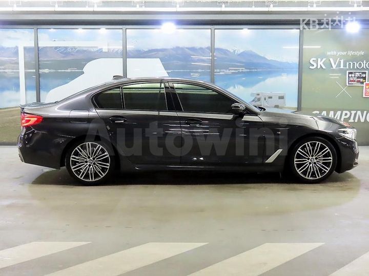 BMW 5 Series 2019 — 3