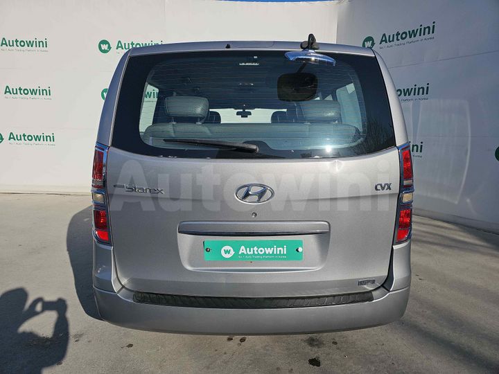 Hyundai Starex 2011 — 4