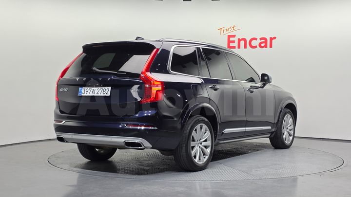 Volvo XC90 2016 — 2