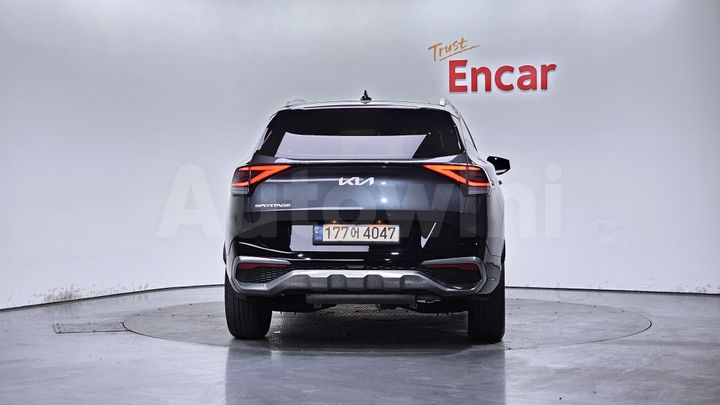 Kia Sportage 2023 — 3