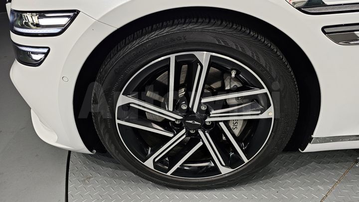 Genesis G80 2025 — 5