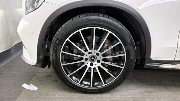 Mercedes Benz GLC Class 2018 — 5