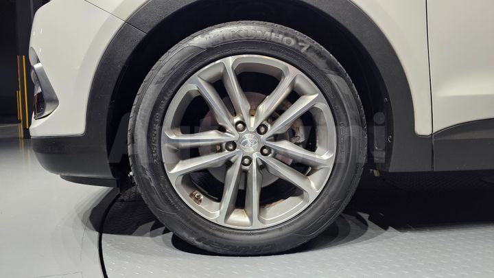 Hyundai SantaFe 2016 — 5