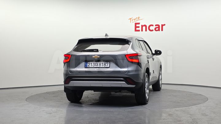 Chevrolet Trax 2024 — 4
