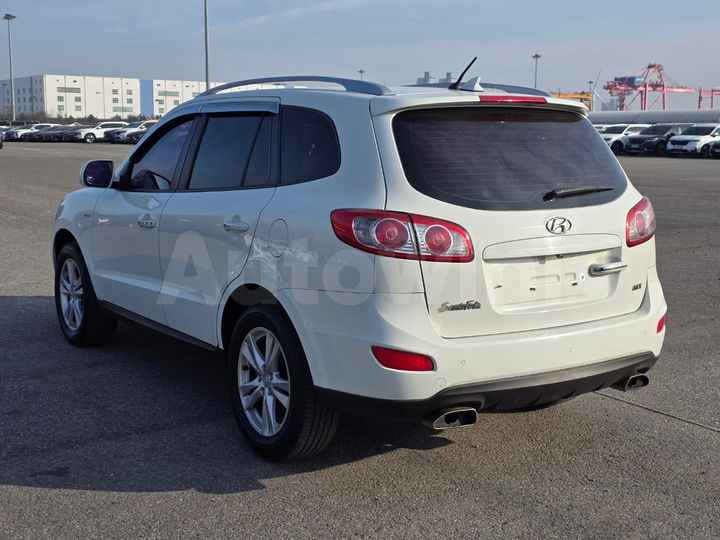 Hyundai SantaFe 2011 — 4