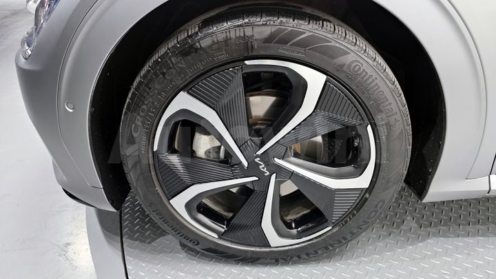 Kia EV6 2022 — 5