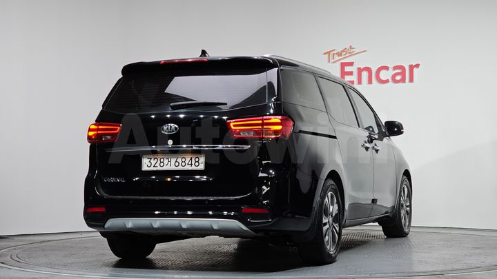 Kia Carnival 2019 — 2