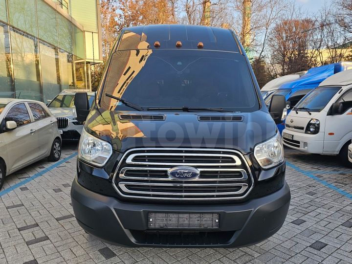 Ford Transit 2017 — 3