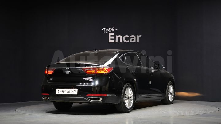 Kia K7 2016 — 2