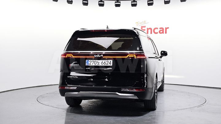 Kia Carnival 2022 — 4