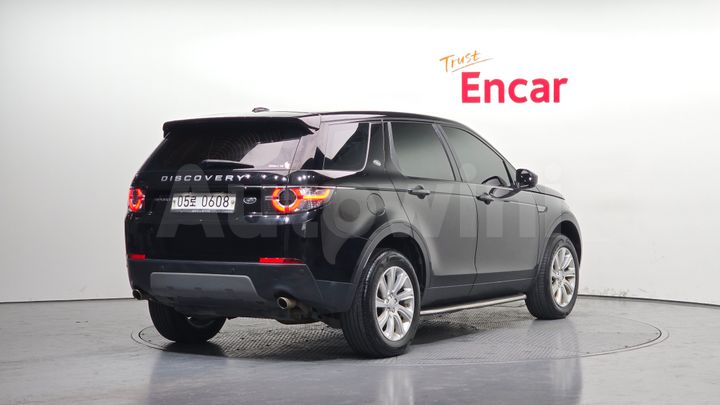 Land Rover Discovery Sport 2016 — 2