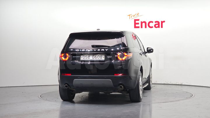 Land Rover Discovery Sport 2016 — 4