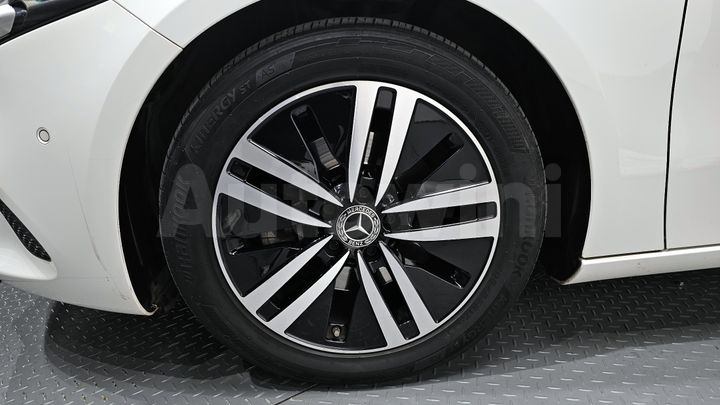 Mercedes Benz A Class 2021 — 5