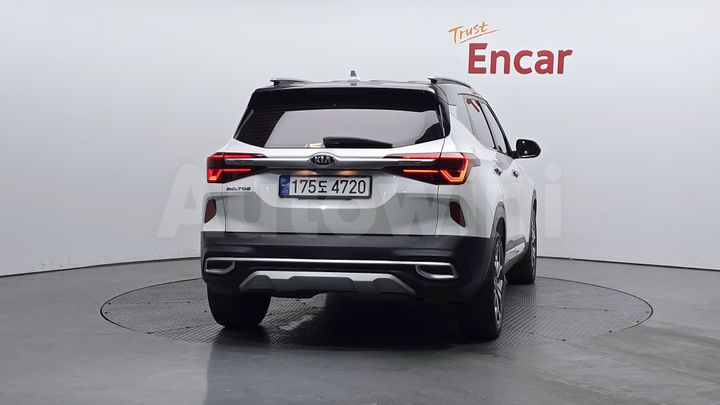 Kia Seltos 2021 — 3