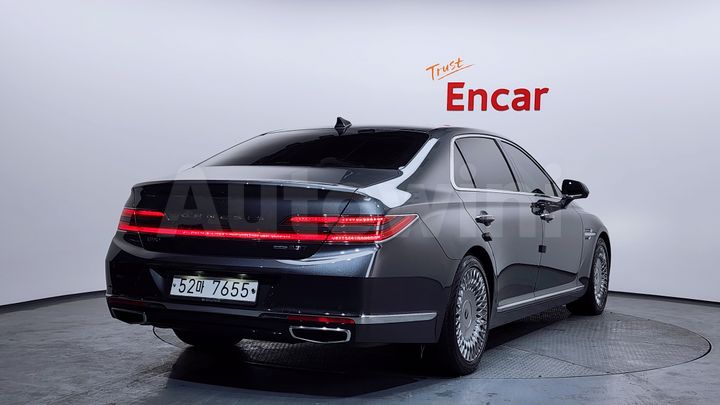 Genesis G90 2019 — 2