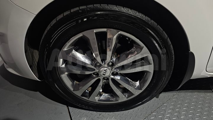 Kia Carnival 2017 — 5