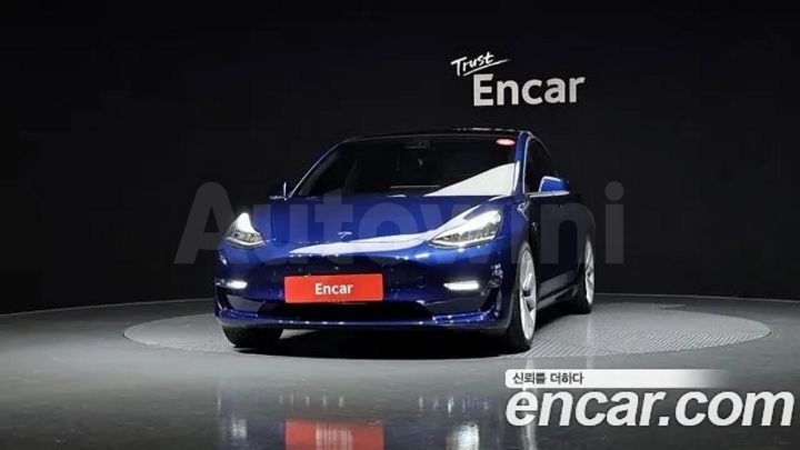 Tesla Model 3 2020 — 4