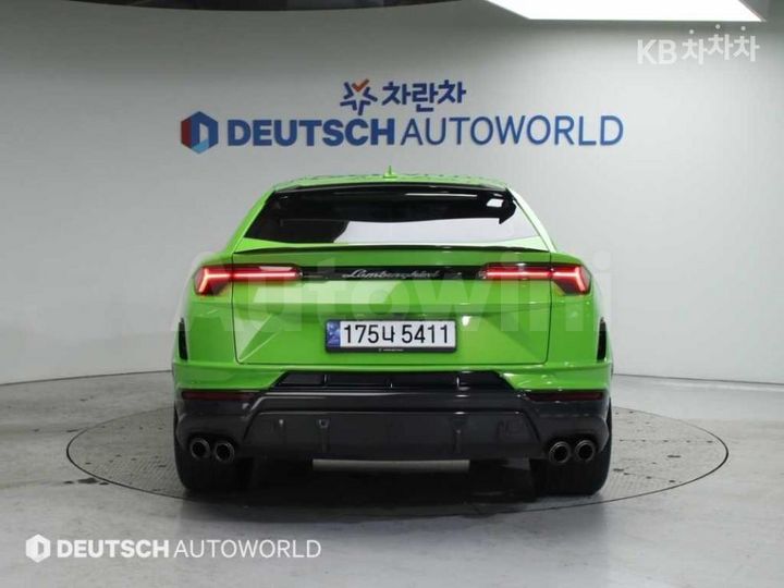 Lamborghini Urus 2024 — 4