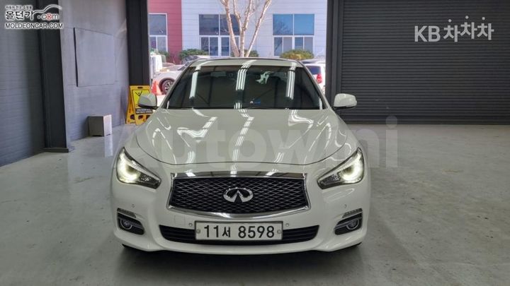 Infiniti Q 2015 — 3