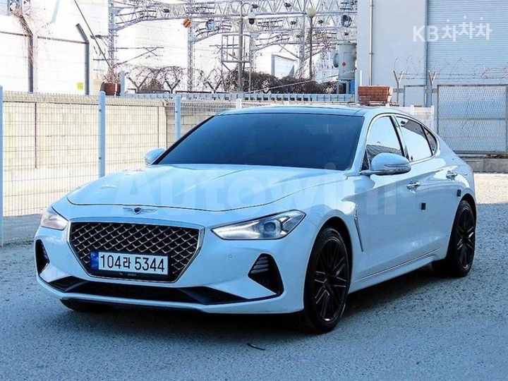 Genesis G70 2019 — 2