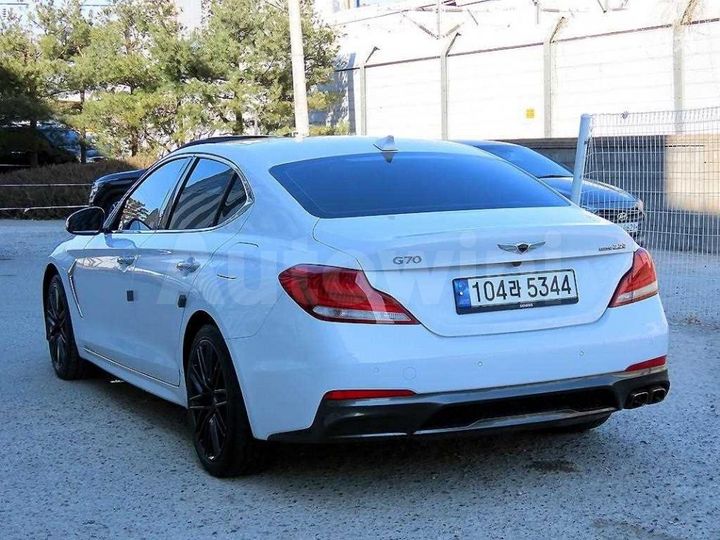 Genesis G70 2019 — 3