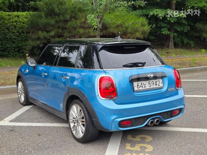 Mini Cooper 2017 — 4