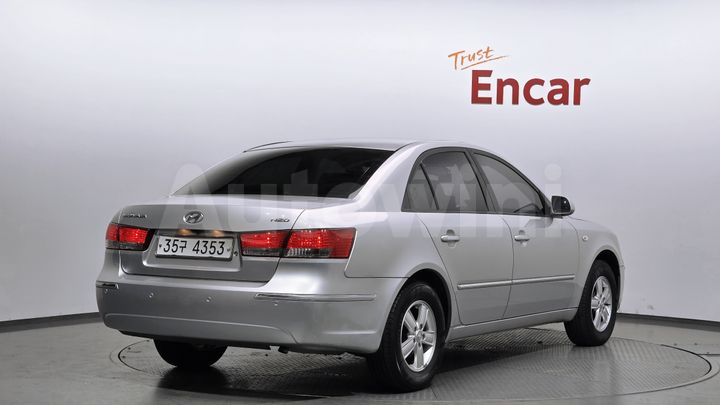 Hyundai Sonata 2009 — 2