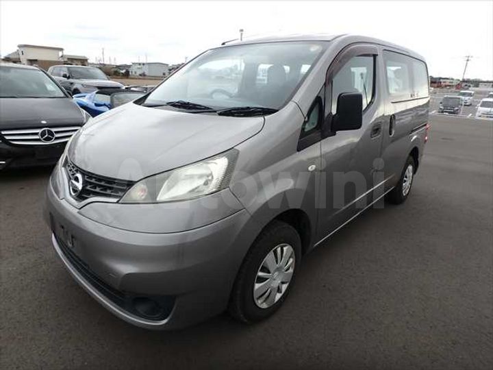 Nissan NV