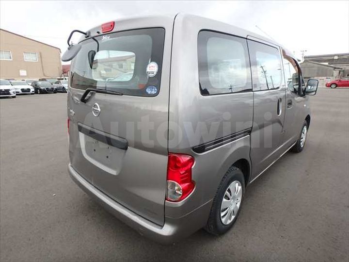 Nissan NV