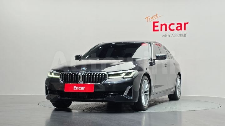 BMW 5 Series 2021 — 3