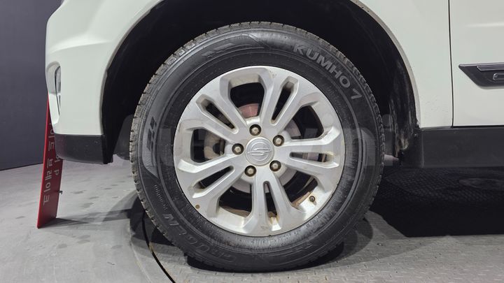 KGM (Ssangyong) Korando 2017 — 5