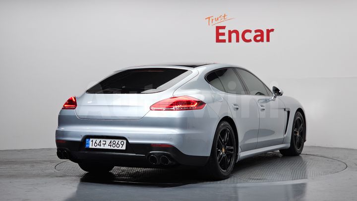 Porsche Panamera 2015 — 2
