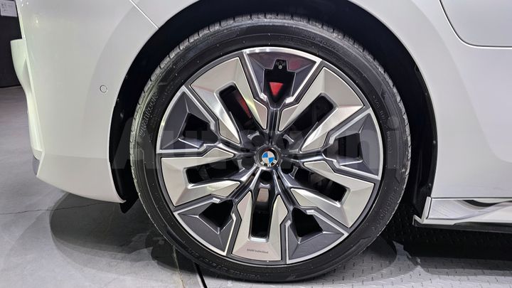 BMW 7 Series 2023 — 5