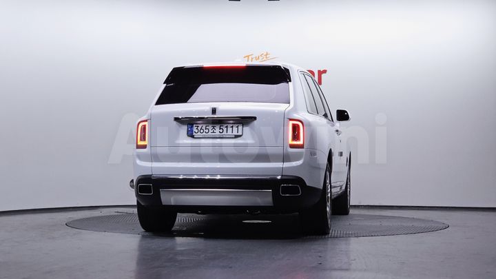 Rolls Royce Cullinan 2024 — 4