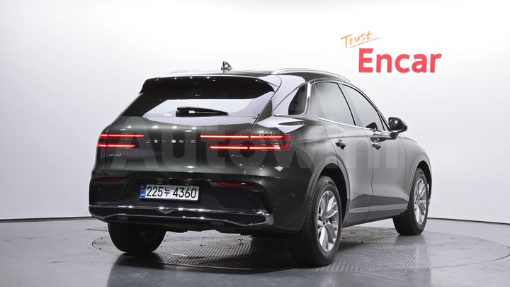 Genesis GV70 2025 — 2
