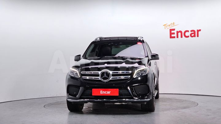 Mercedes Benz GLS Class 2017 — 3