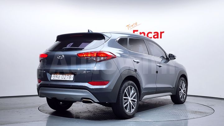 Hyundai Tucson 2017 — 2