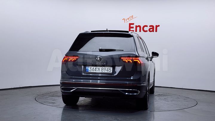 Volkswagen Tiguan 2021 — 4