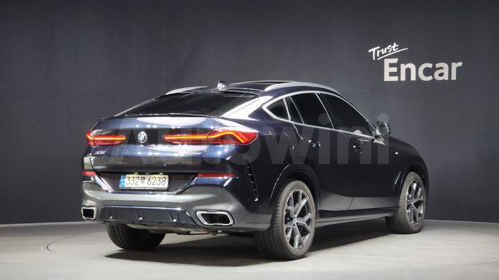 BMW X6 2022 — 2
