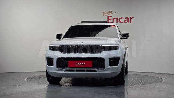 Jeep Cherokee 2023 — 3