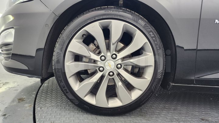 Chevrolet Malibu 2019 — 5