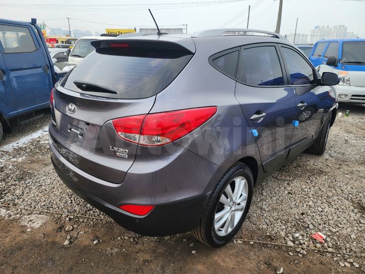 Hyundai Tucson 2010 — 5